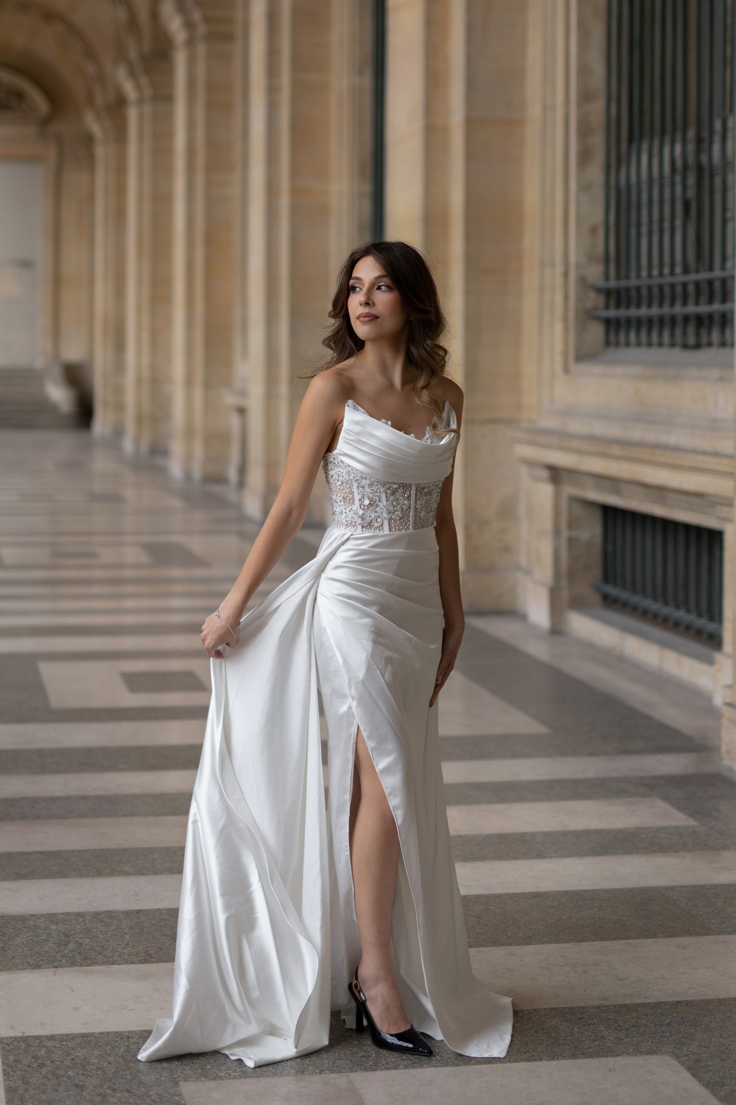 WHITE DRESS