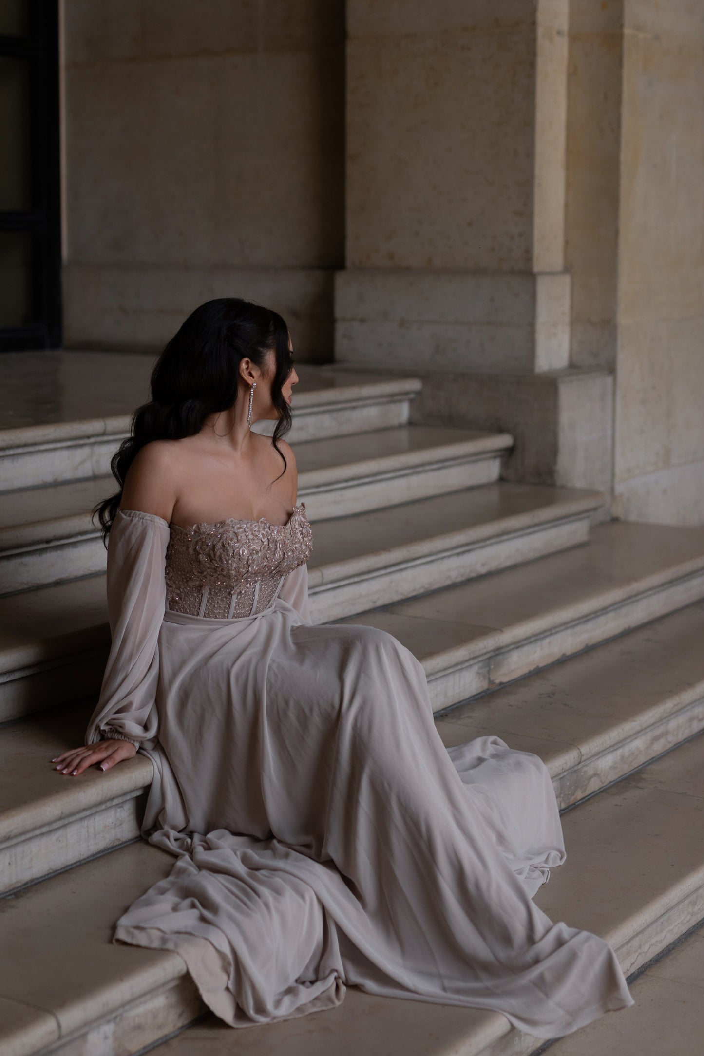 NUDE BEIGE DRESS